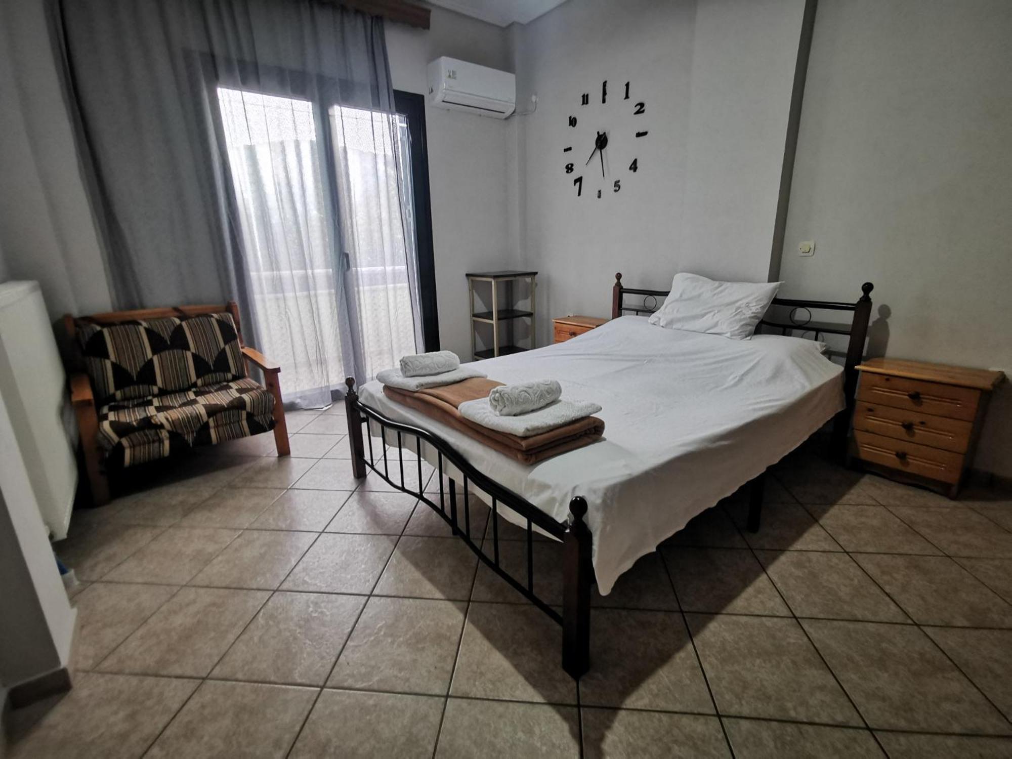 Studio Apartments Eirini Pyrgi Thermis Esterno foto